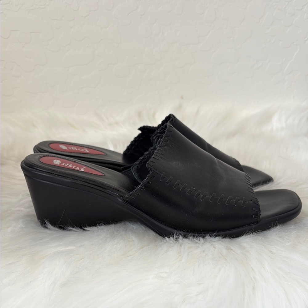 New 1803 Women's leather Black Wedge Sandals. 9